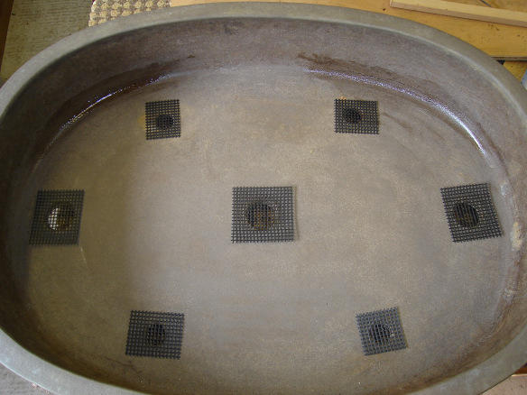 Patch the pot drainage